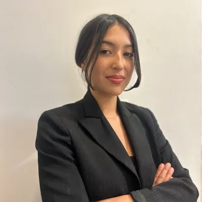 2024-2026 Fellow: Cassandra Pin