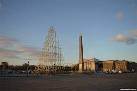 PHARES at the Place de la Concorde