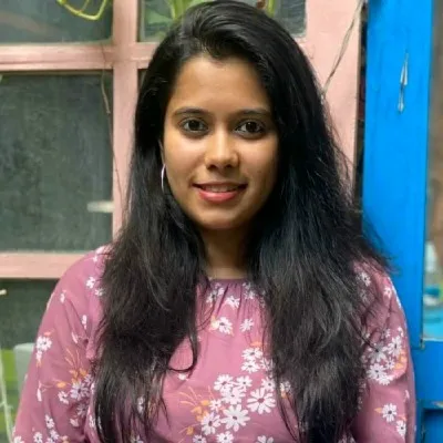 2022-2023 Fellow: Siddhi Deshpande