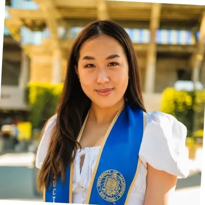 2021-2022 Fellow: Victoria Yip