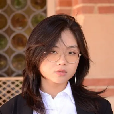 2025-2026 Fellow: Xinxe (Zoe) Li